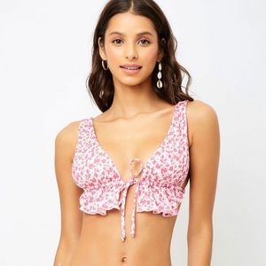 Frankie’s Bikinis Ali top medium pink floral Delia